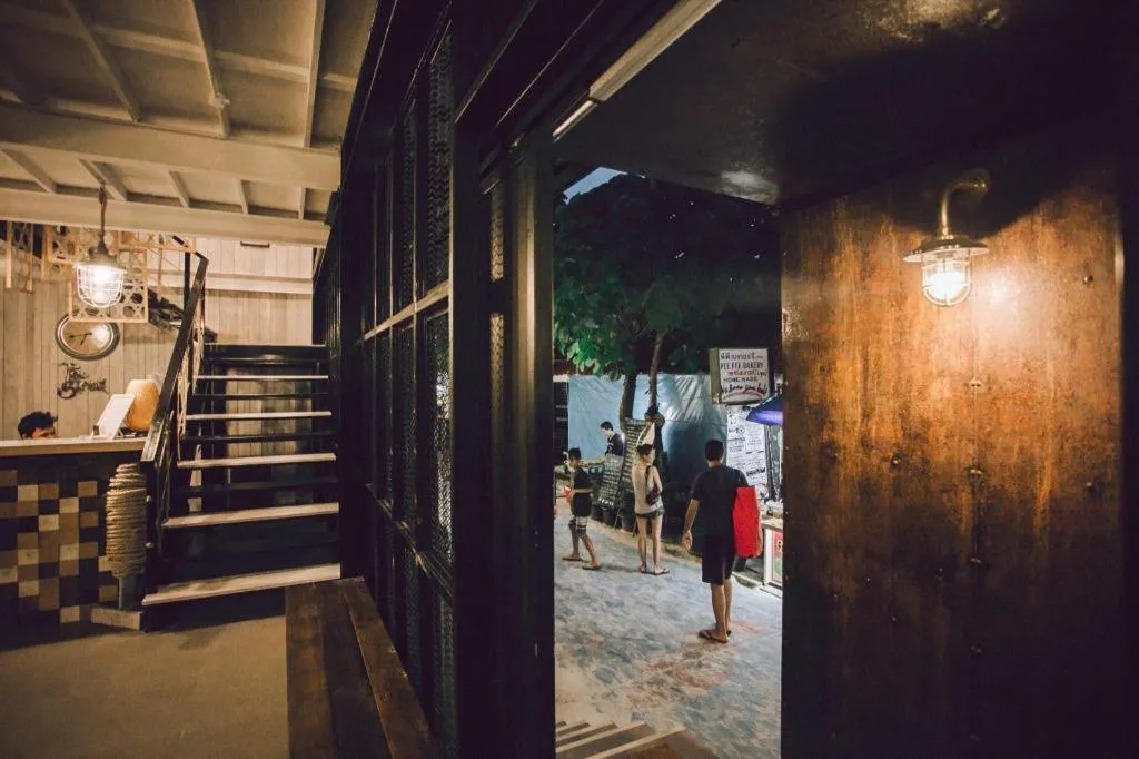 The Street Hostel Koh Lipe