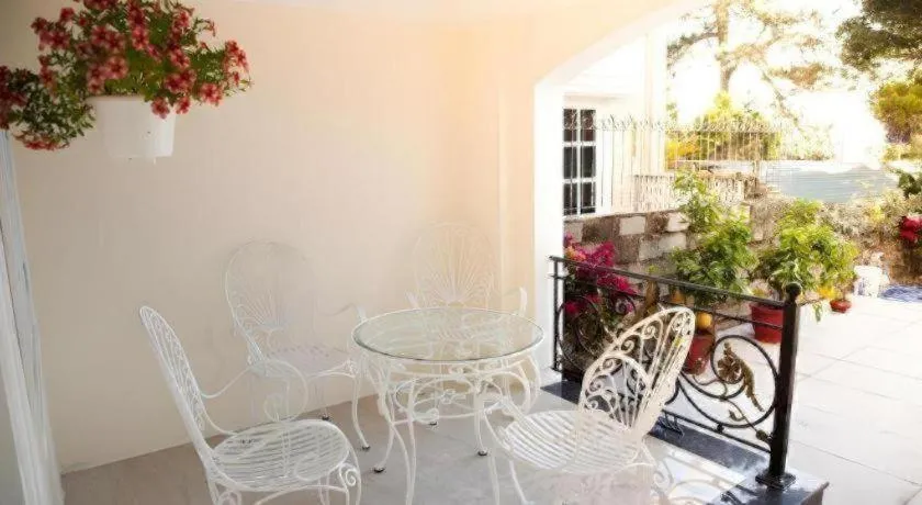 Hoa Sen Vang Hotel Dalat