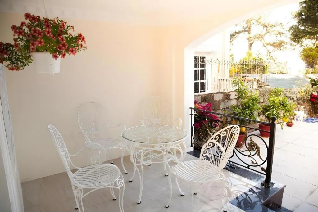 Hoa Sen Vang Hotel Dalat