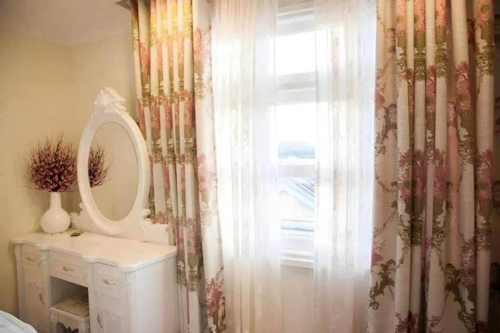 Hoa Sen Vang Hotel Dalat