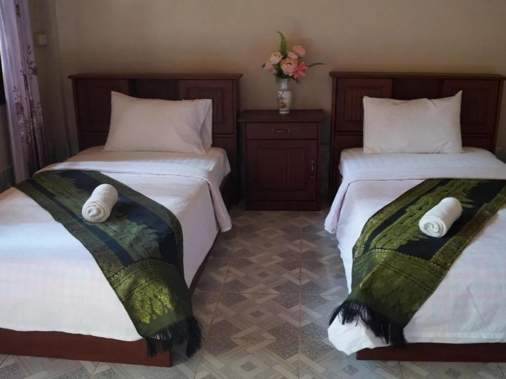Bed in Phetphaylin Hotel