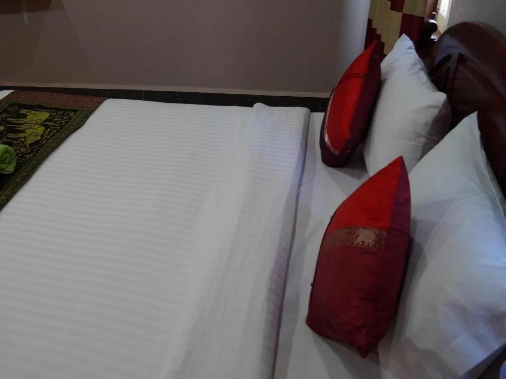 Bed in Phetphaylin Hotel