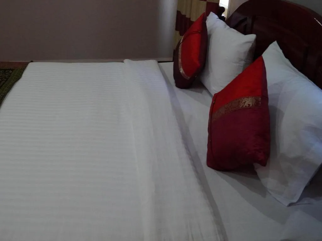 Bed in Phetphaylin Hotel