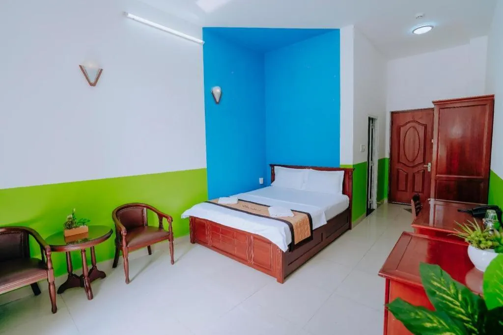 Bed in Hotel 175 Saigon