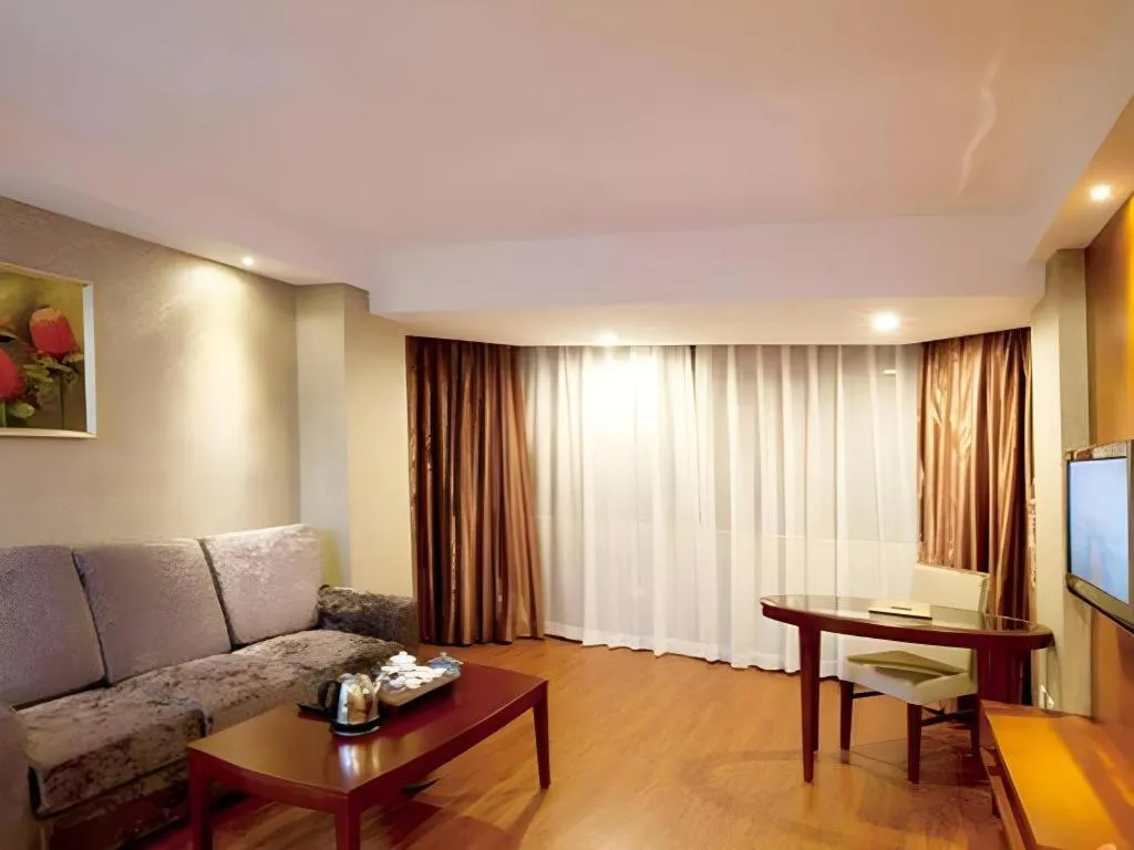 Bravo Business Hotel