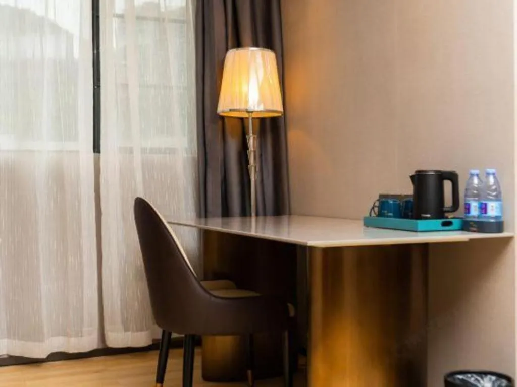 Bravo Business Hotel