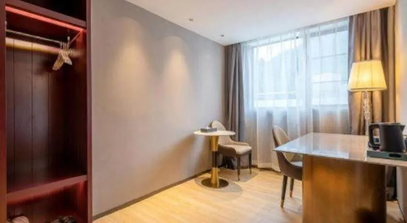 Bravo Business Hotel