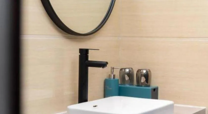 Bravo Business Hotel