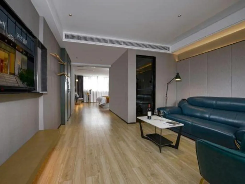 Bravo Business Hotel