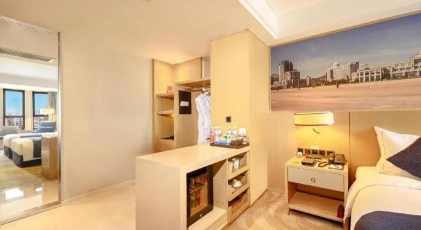 Bed in Sky World Hotel Qingdao