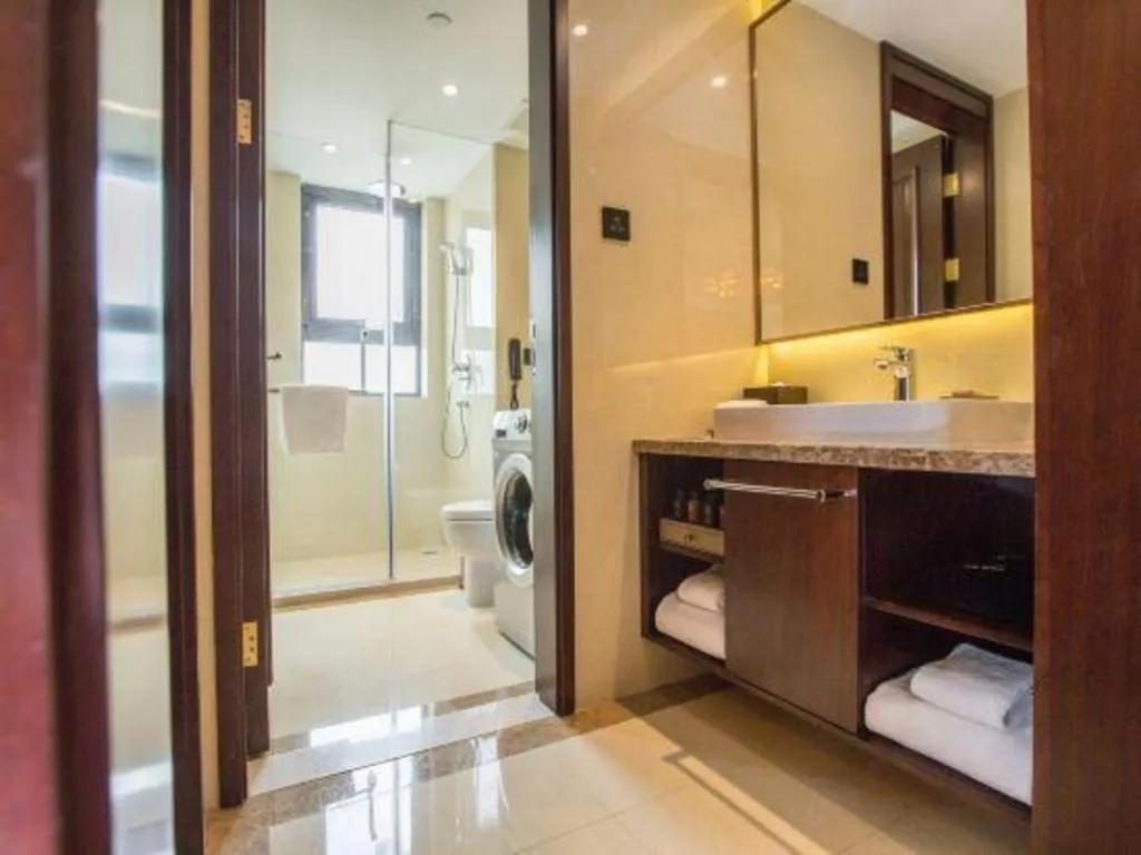 Sky World Hotel Qingdao