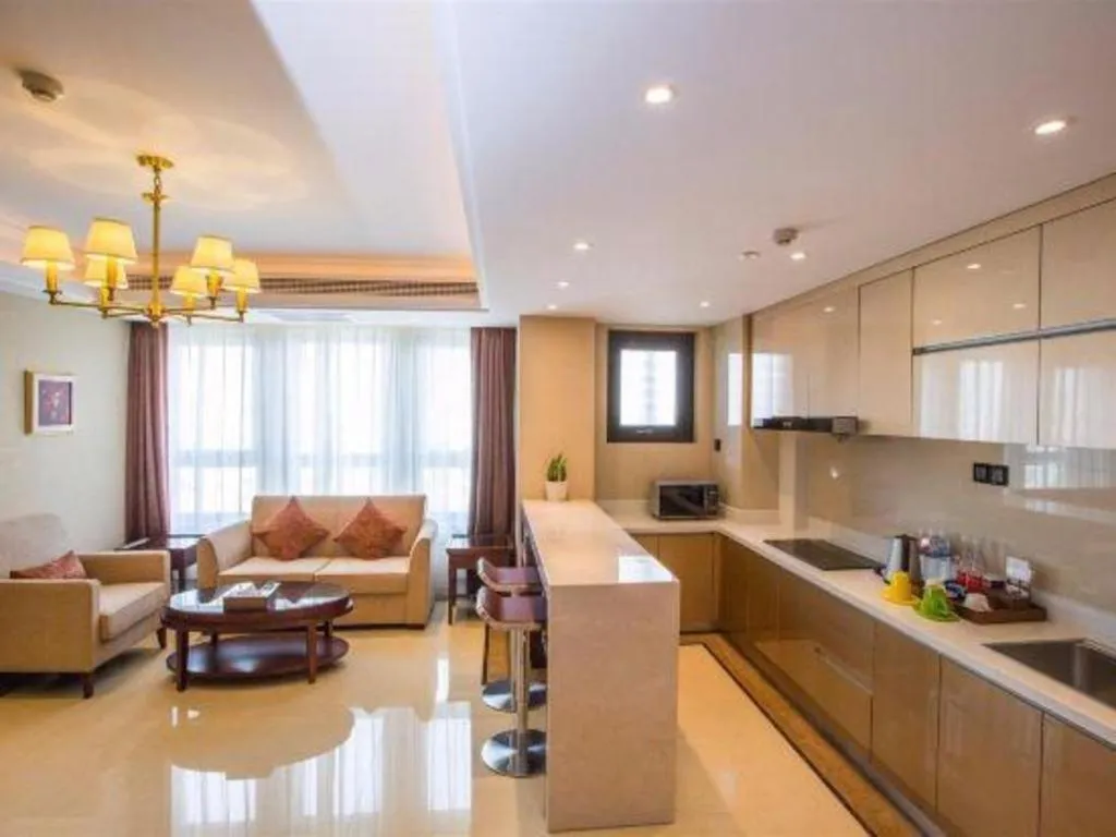 Sky World Hotel Qingdao