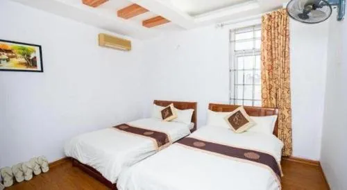 khach san phuong dong