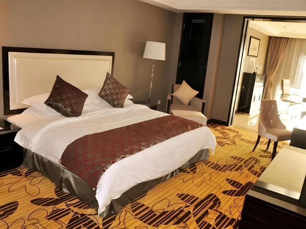 Bed in Country Garden Phoenix Hotel Shenyang