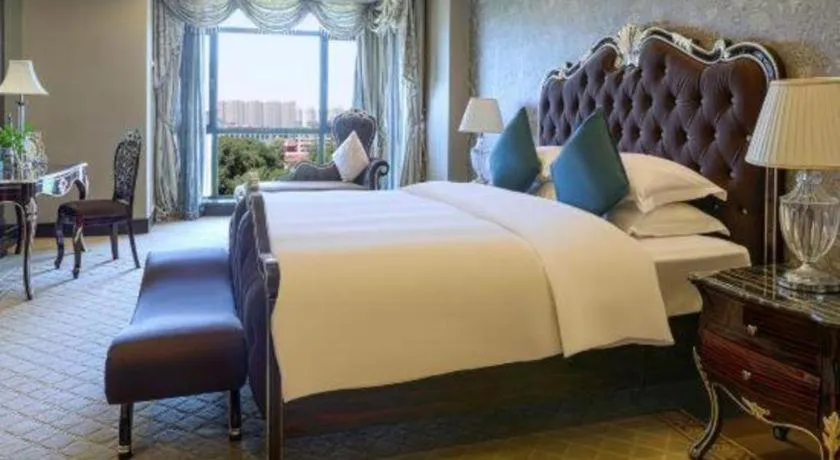 Bed in Country Garden Phoenix Hotel Shenyang