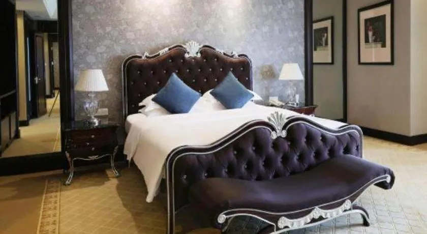 Bed in Country Garden Phoenix Hotel Shenyang