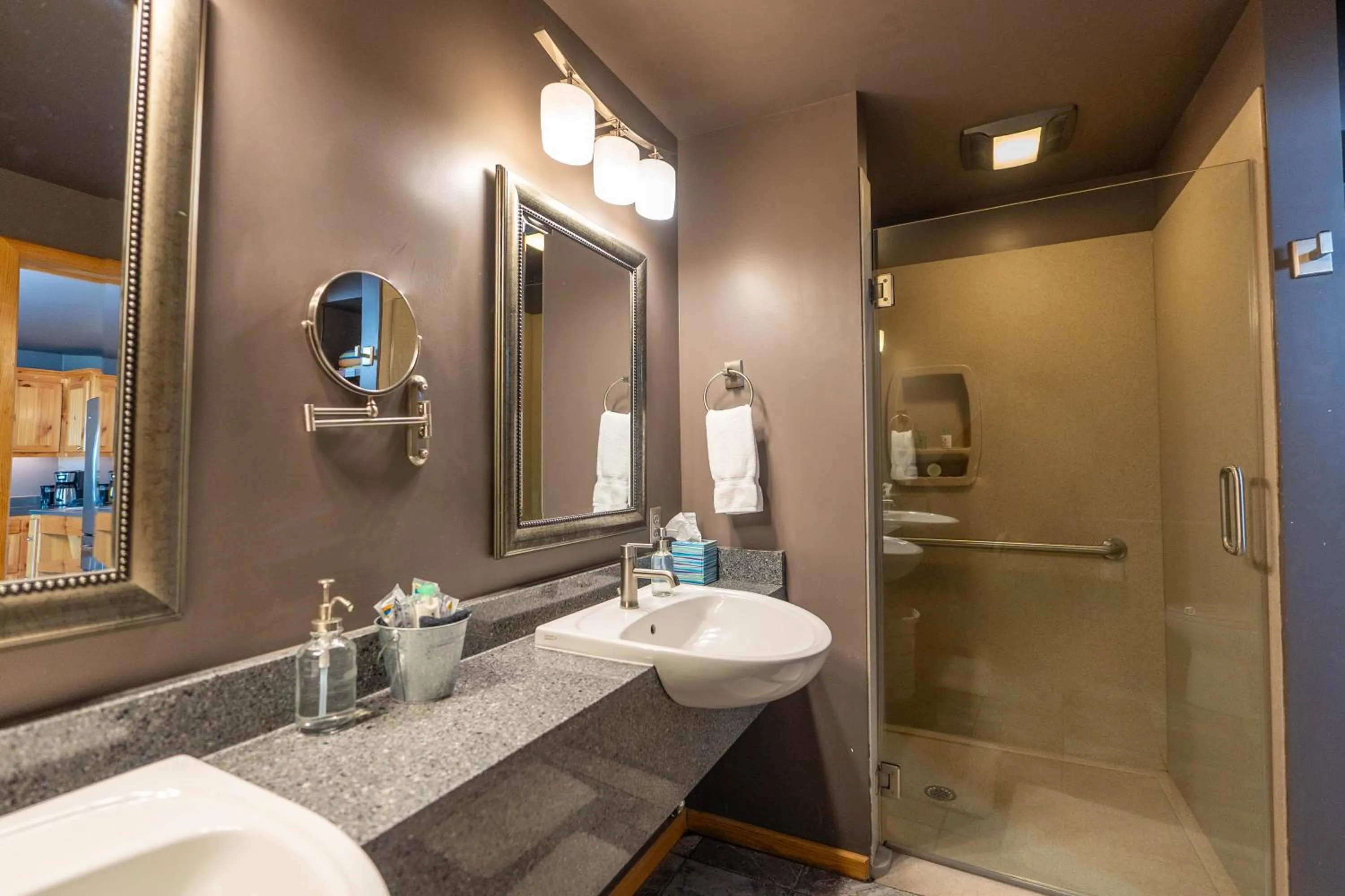 Shower in Beaver Lakefront Cabins - Couples Only Getaways