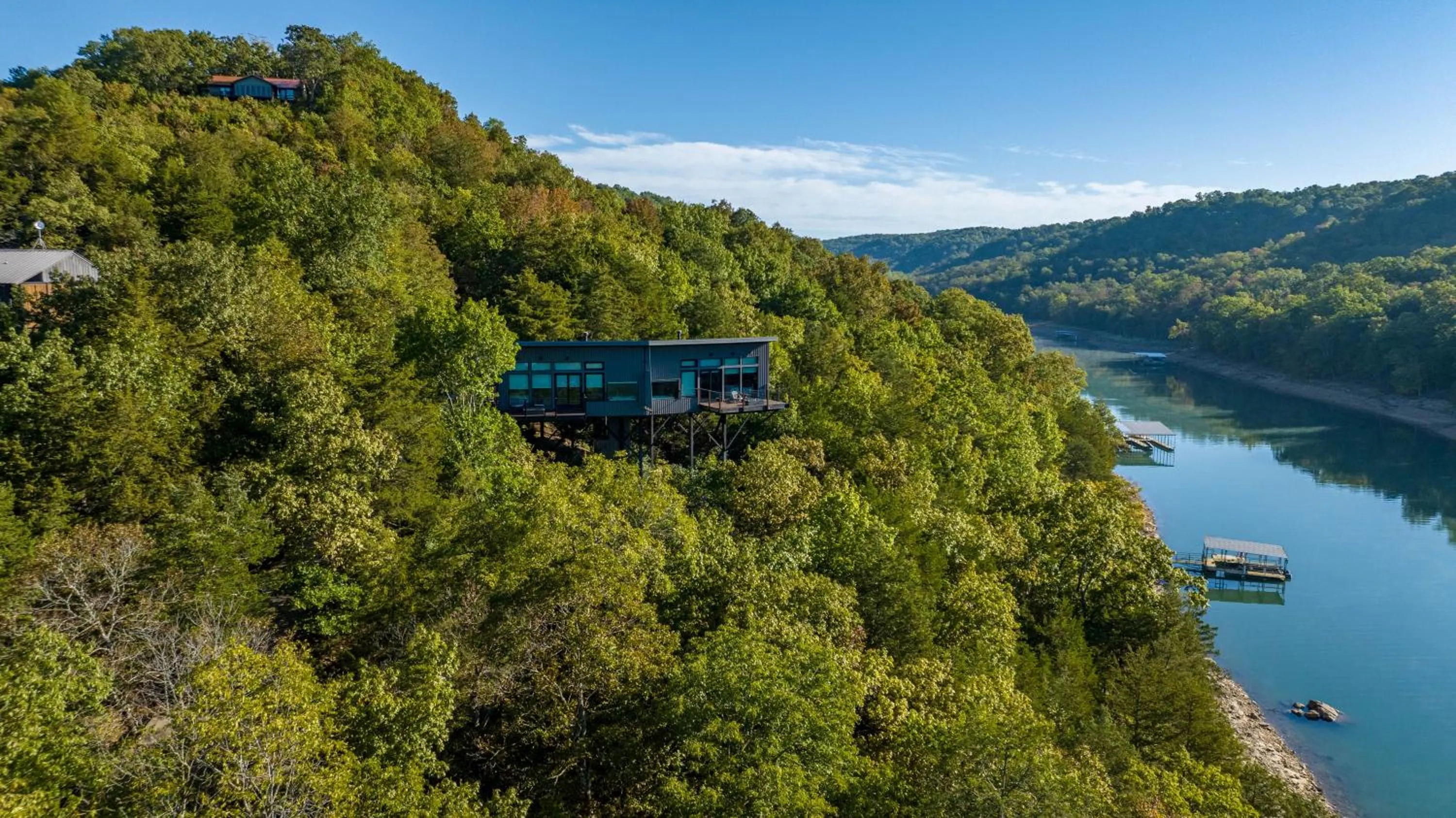 Natural landscape in Beaver Lakefront Cabins - Couples Only Getaways