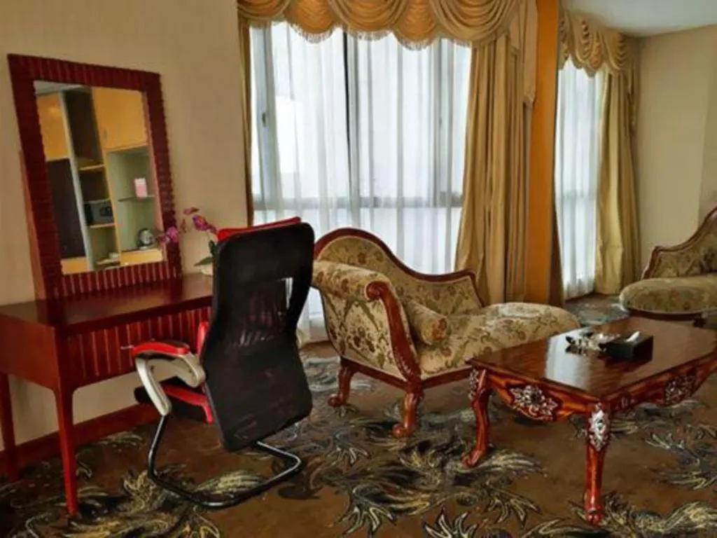 Foshan Nanhai Huifeng Holiday Hotel