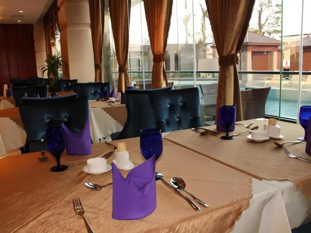 Foshan Nanhai Huifeng Holiday Hotel