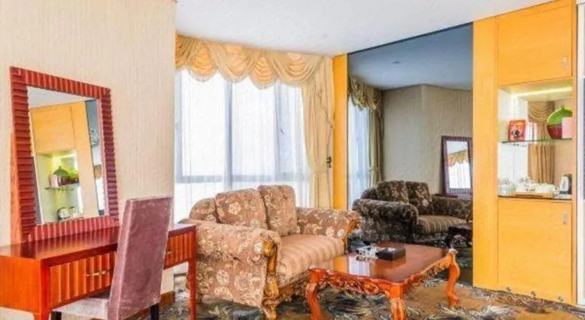 Foshan Nanhai Huifeng Holiday Hotel