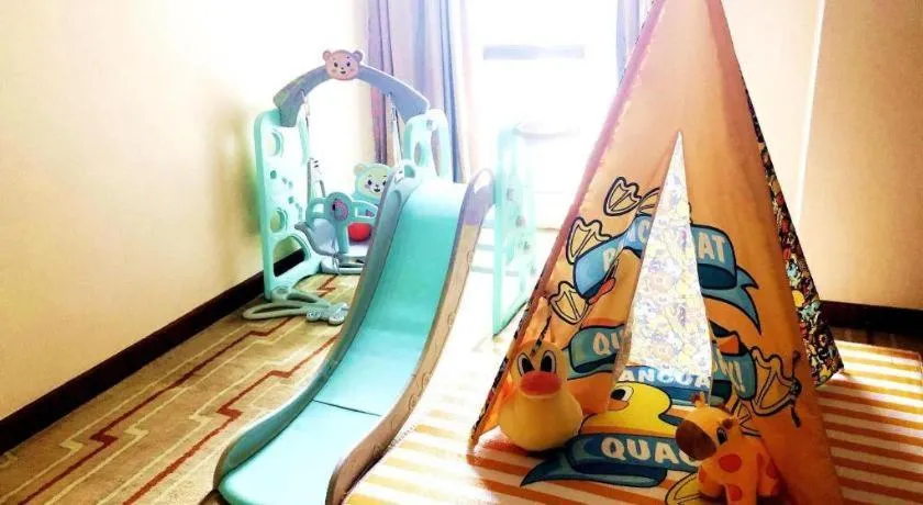 Foshan Nanhai Huifeng Holiday Hotel