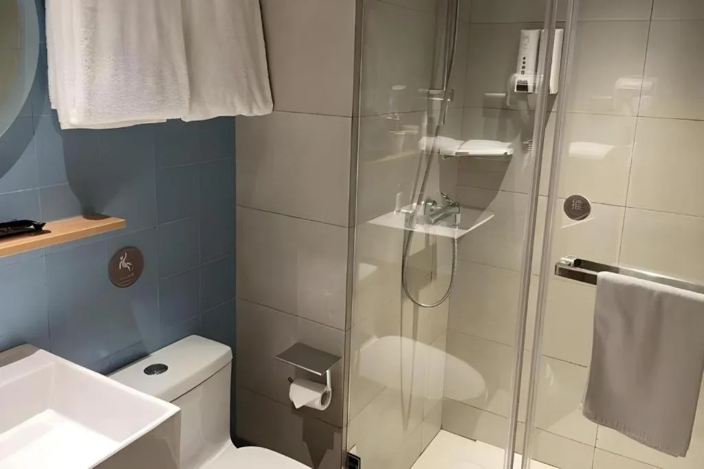 Home Inn Neo Shanghai Railway Station