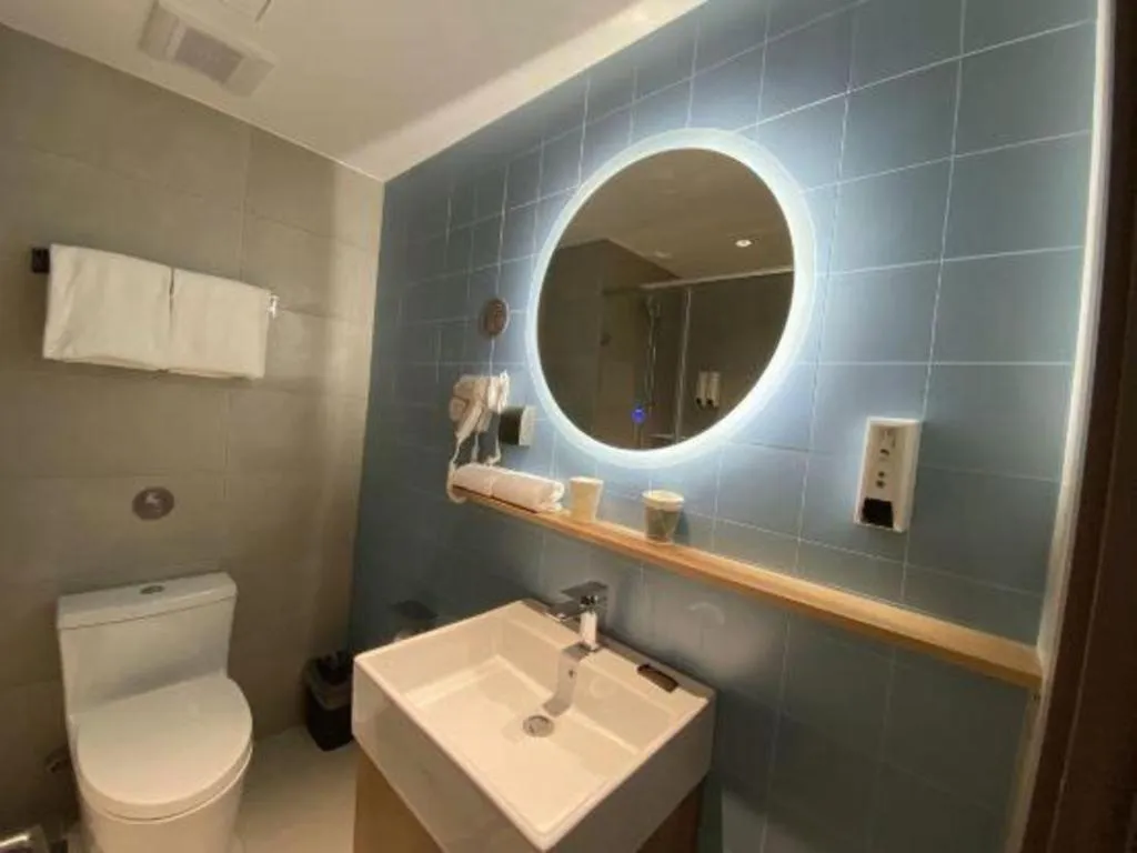 Home Inn Neo Shanghai Railway Station