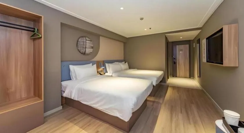 Bed in Home Inn Neo Shanghai Railway Station