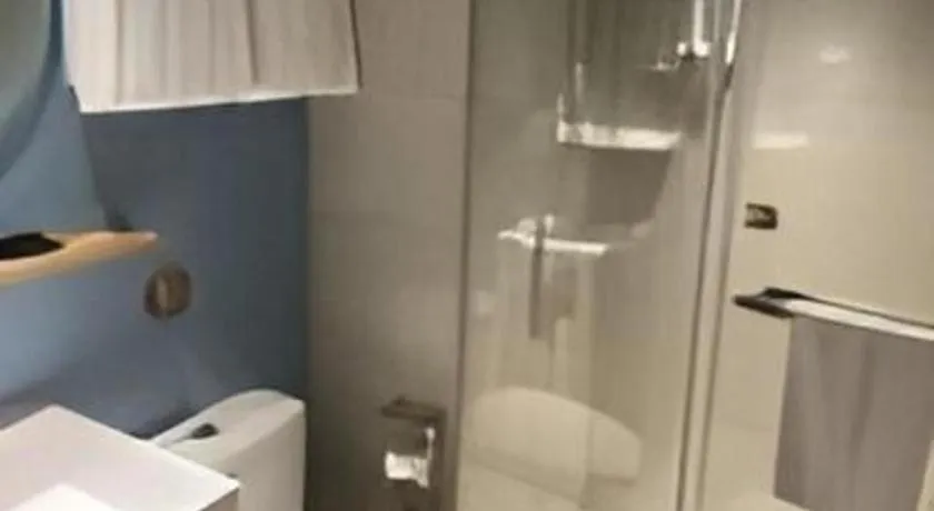 Home Inn Neo Shanghai Railway Station