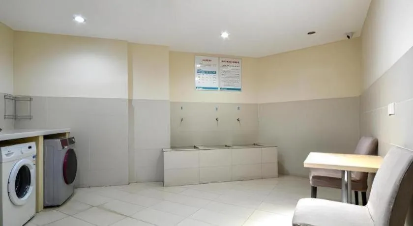 City Comfort Inn Wuhan Hanyang Street Caidian Square Metro Station