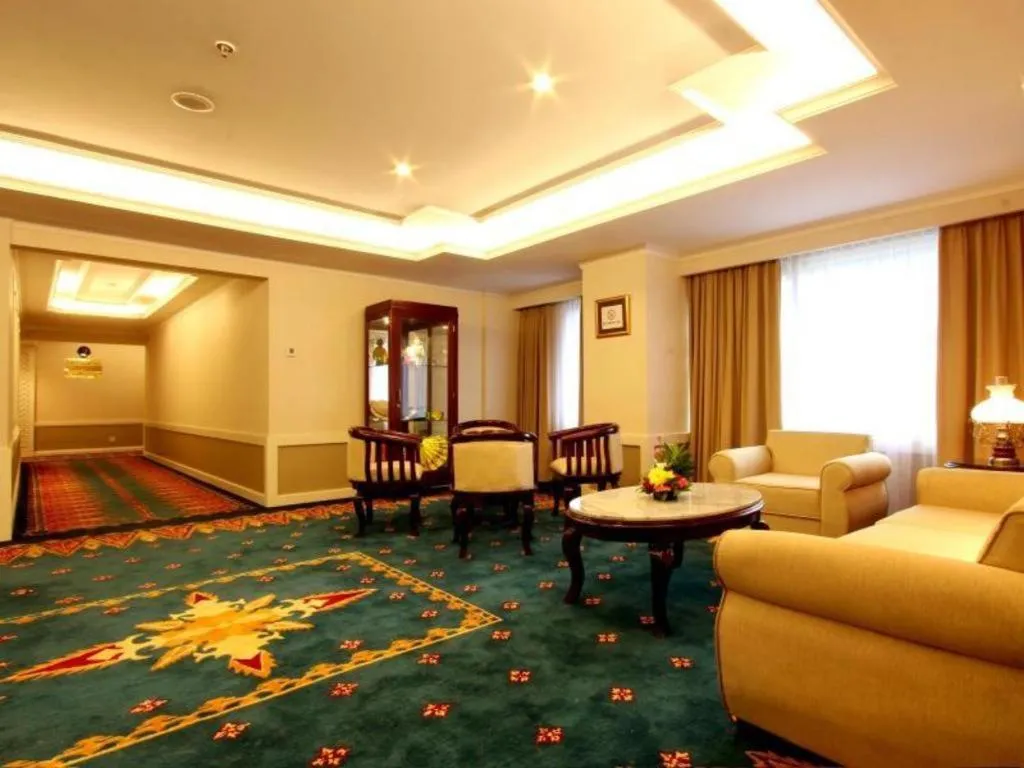 Kartika Chandra Hotel