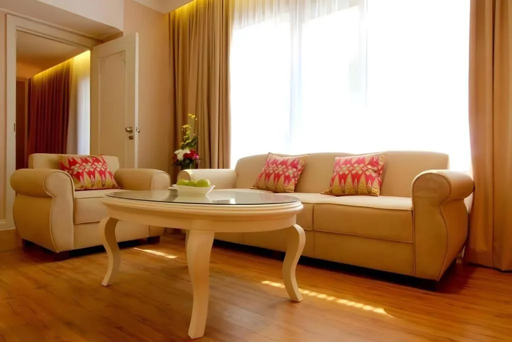 Kartika Chandra Hotel