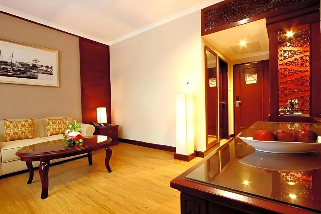 Kartika Chandra Hotel