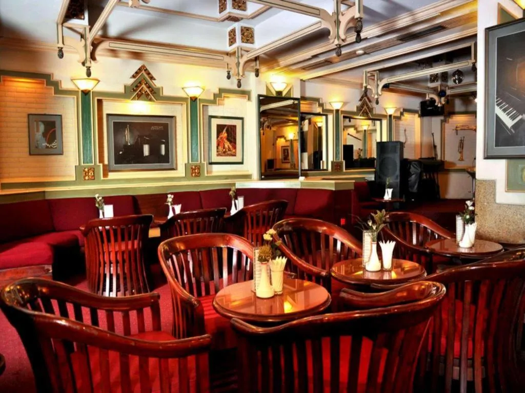 Kartika Chandra Hotel