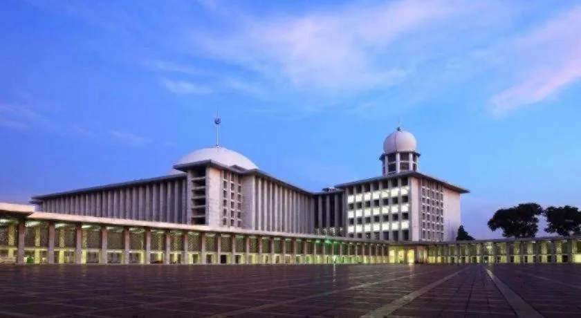 Kartika Chandra Hotel