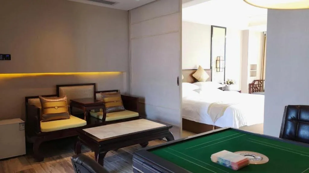 Bed in Yuan Culture Hotel Shenzhen World Shajing