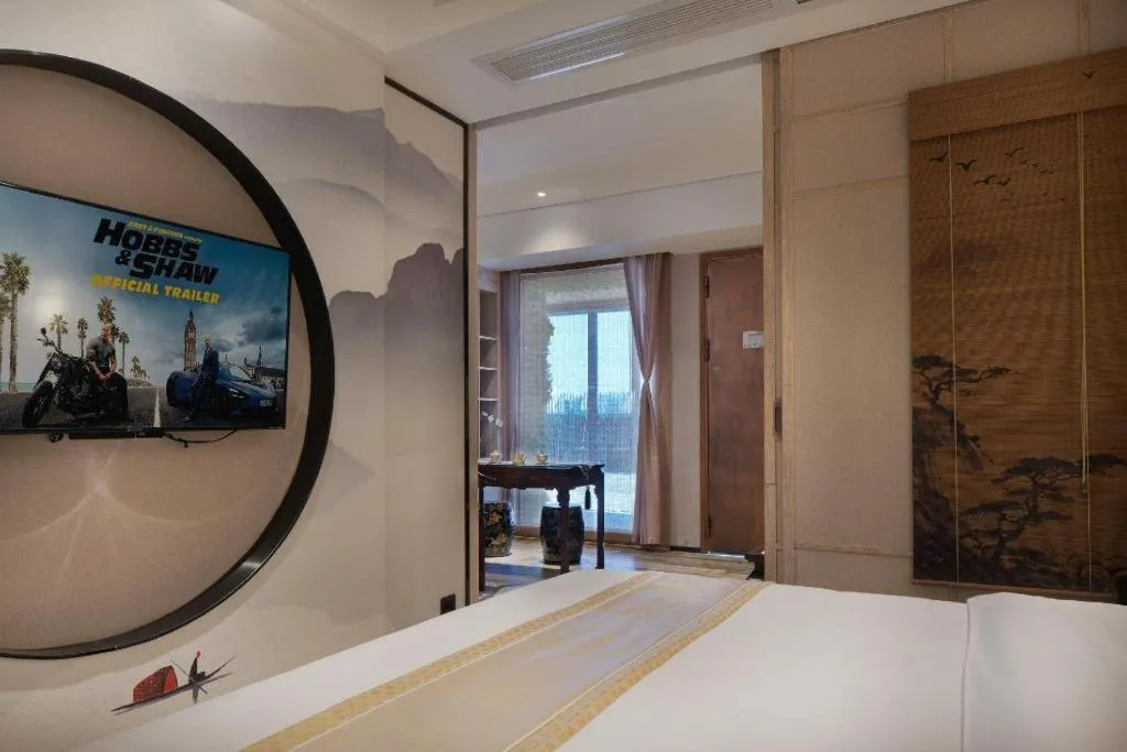 Bed in Yuan Culture Hotel Shenzhen World Shajing