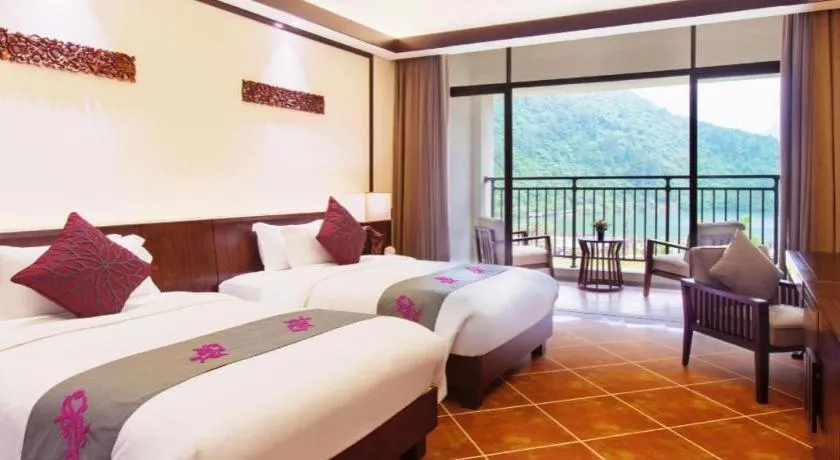 Bed in LN Dongfang Hot Spring Resort