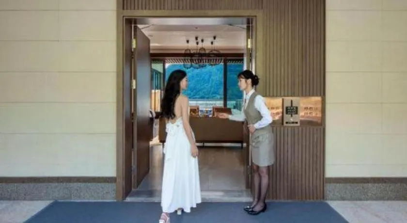 LN Dongfang Hot Spring Resort