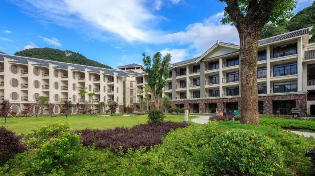 LN Dongfang Hot Spring Resort