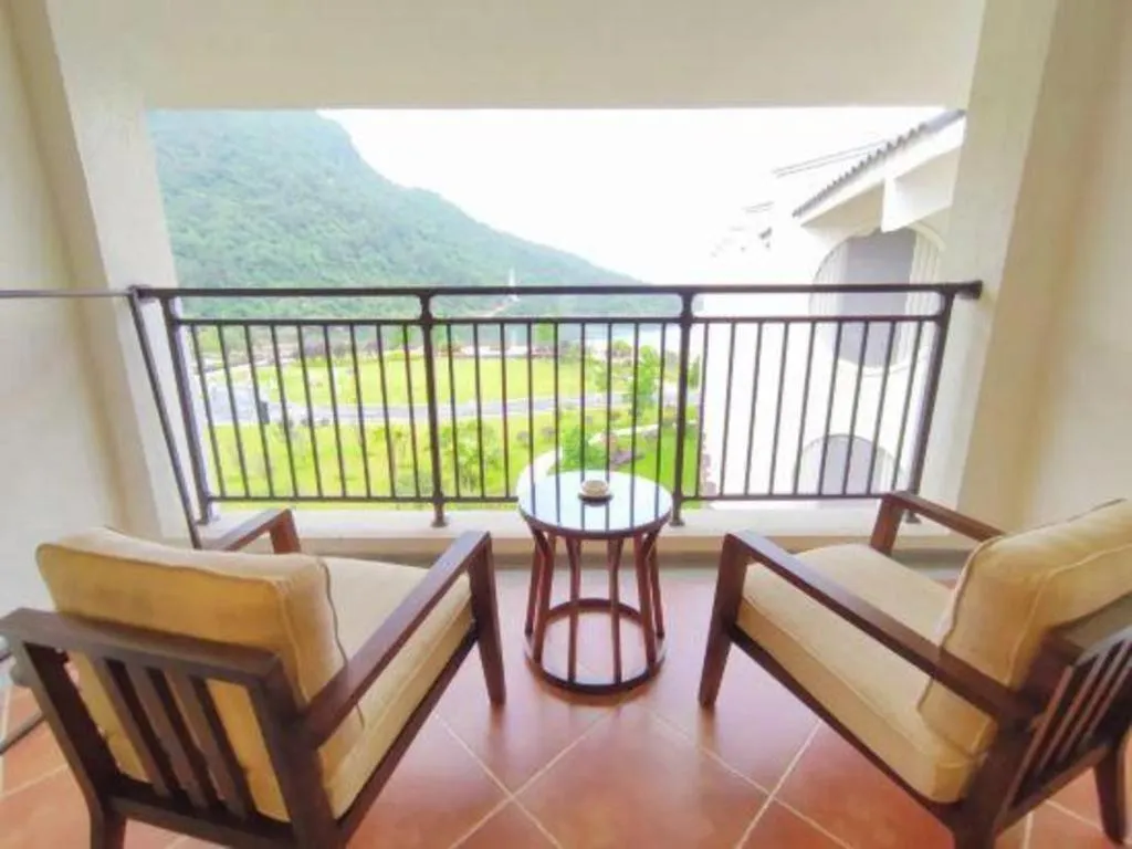 LN Dongfang Hot Spring Resort