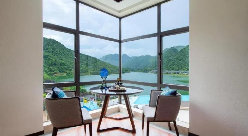 LN Dongfang Hot Spring Resort