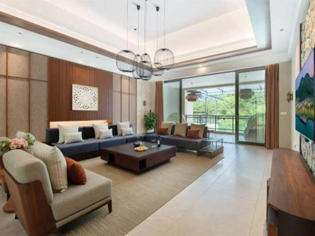 LN Dongfang Hot Spring Resort