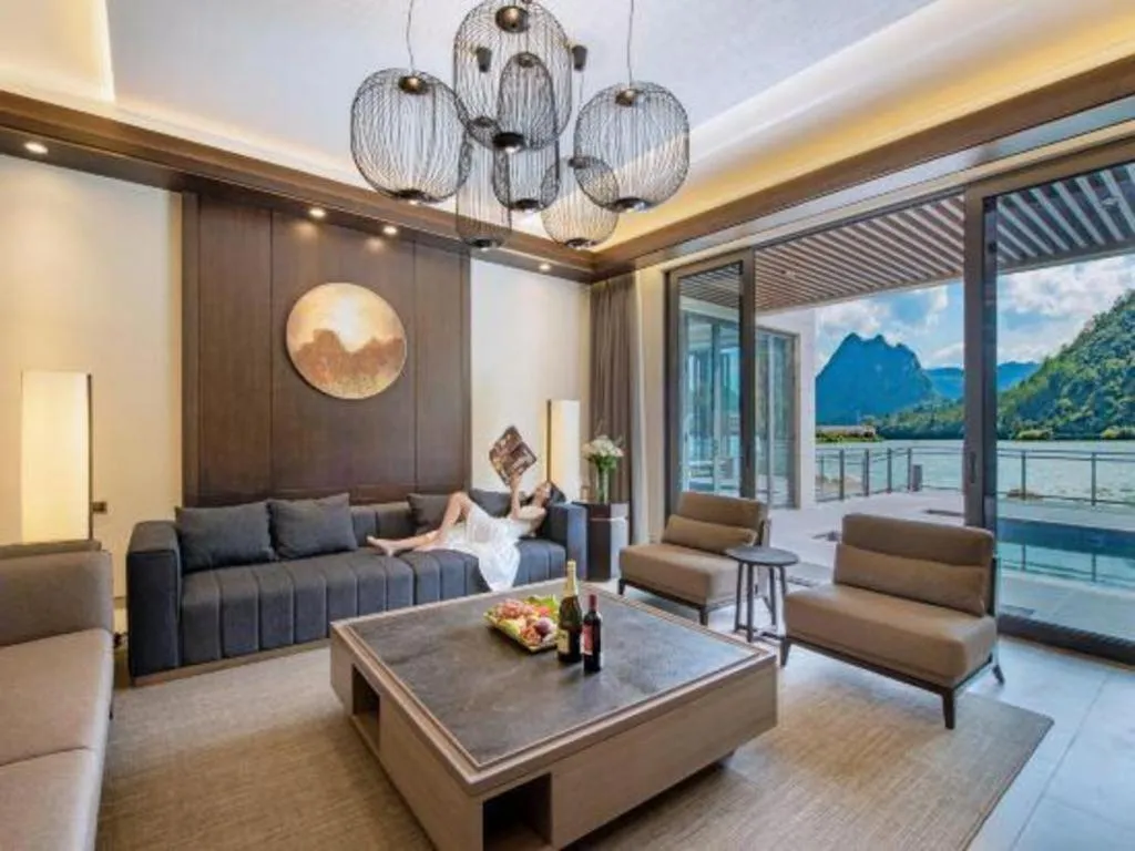 LN Dongfang Hot Spring Resort