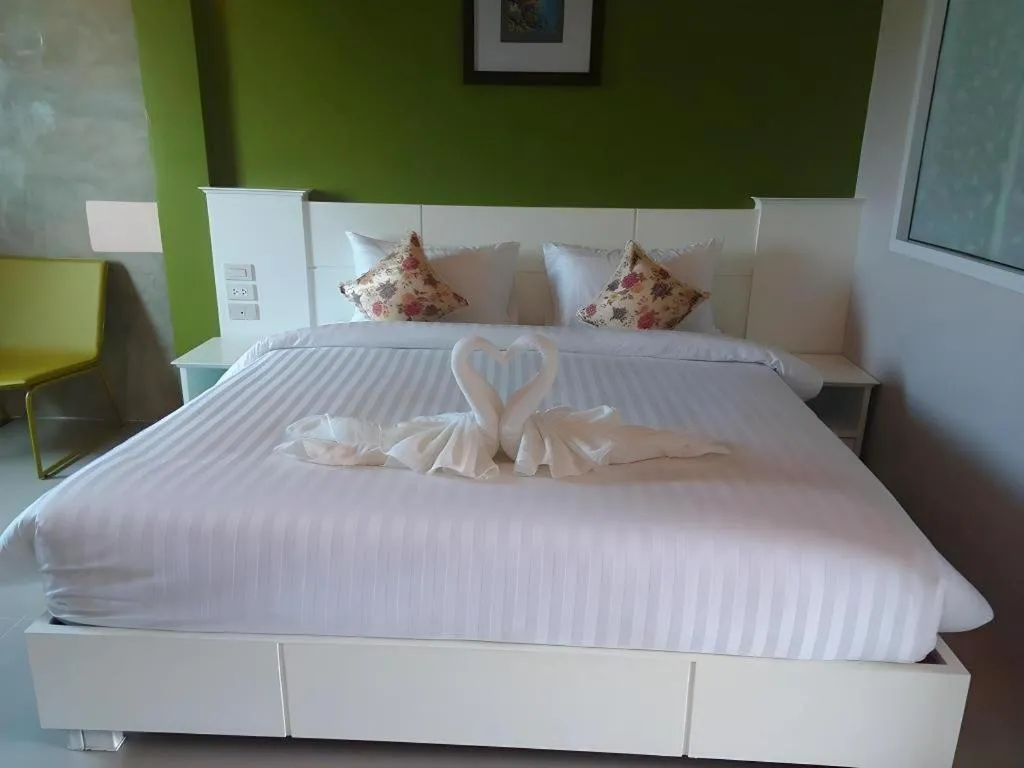 Bed in Waenpetch place Hotel