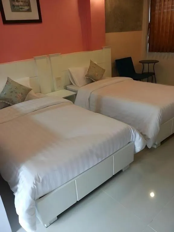 Bed in Waenpetch place Hotel