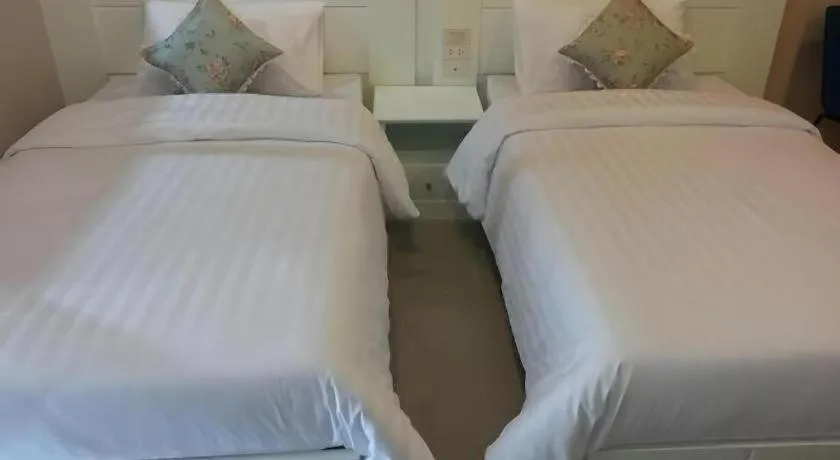 Bed in Waenpetch place Hotel