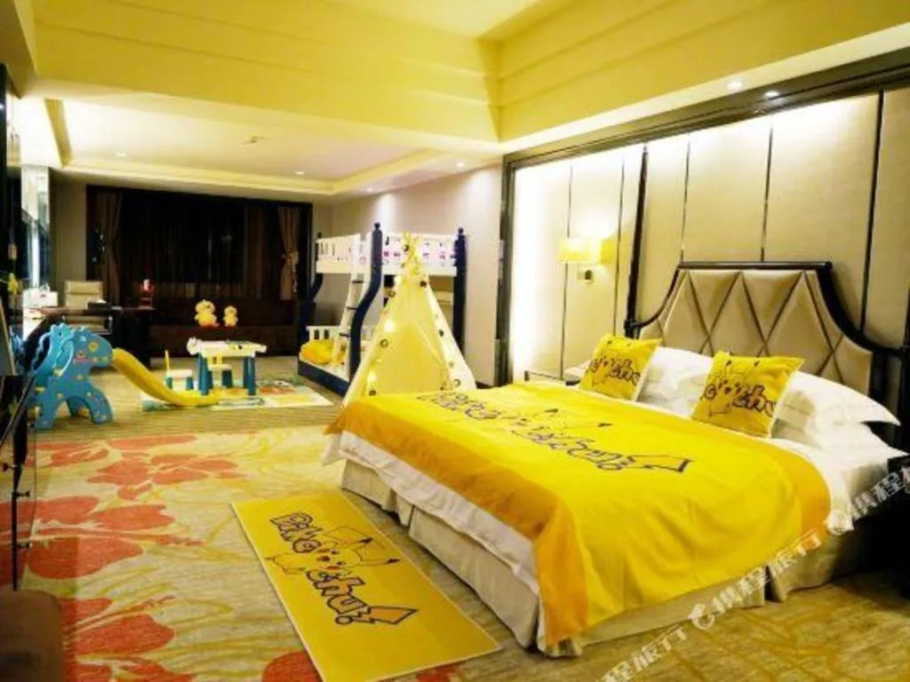 Bed in Country Garden Phoenix Hotel Jurong