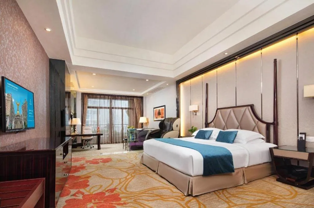 Bed in Country Garden Phoenix Hotel Jurong